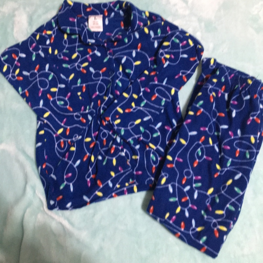 Girls  Christmas light pajamas